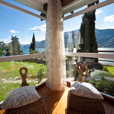 Archimede | Modernist villa with Pool and Jacuzzi on Lake Como