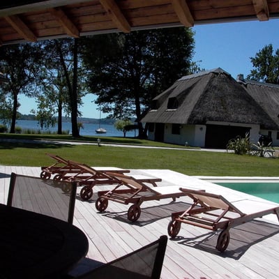 Erno | Luxury waterfront villa with a private beach and golf course