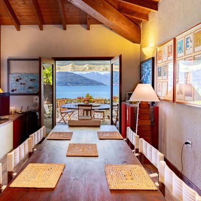 Ispirata | Modernist villa with a private beach on Lake Maggiore