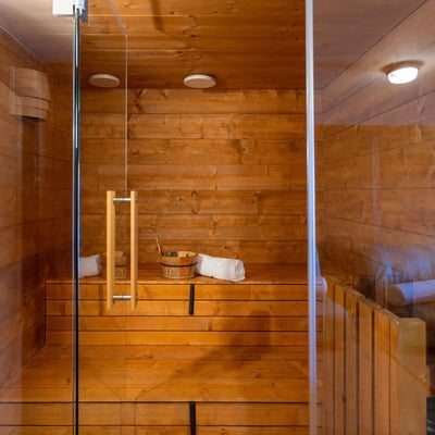 Ispirata | Modernist villa with a private beach on Lake Maggiore