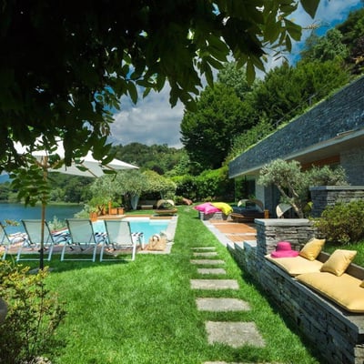 Ispirata | Modernist villa with a private beach on Lake Maggiore