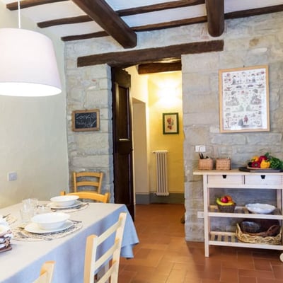 Torretta | Villa and Pool by village in Emilia-Romagna
