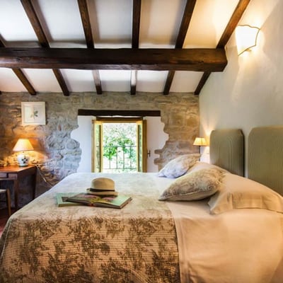 Torretta | Villa and Pool by village in Emilia-Romagna
