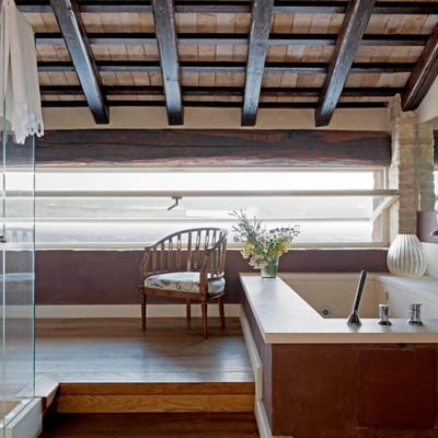 Rocca | An elegant villa for 6 close to a village