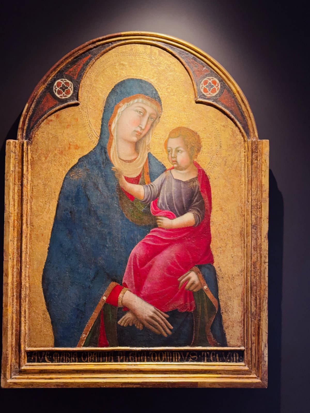 Madonna con bambino di Niccolo di Segna Madonna con bambino di Niccolo di Segna