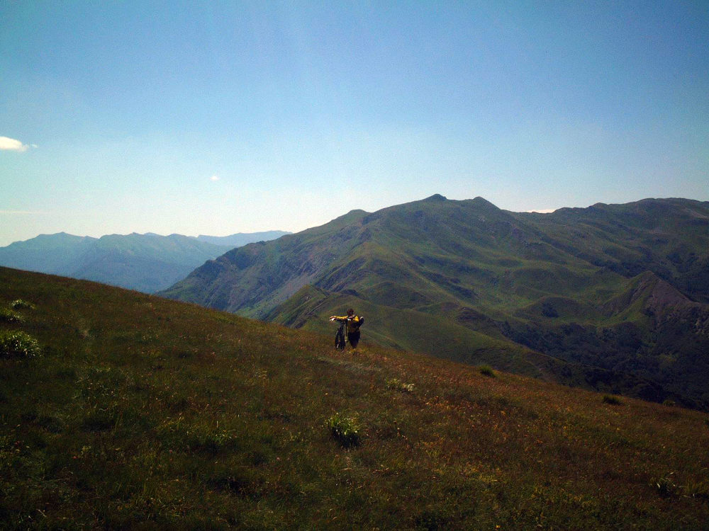 Big hills, big climbs and great descents apennine