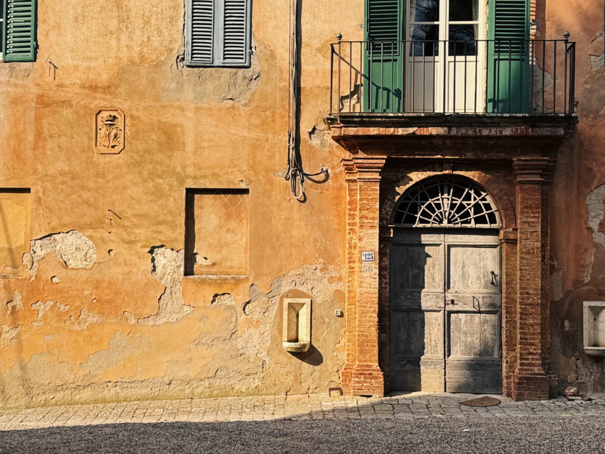 The facade of Villa Donati, Montestigliano montestigliano-donati30