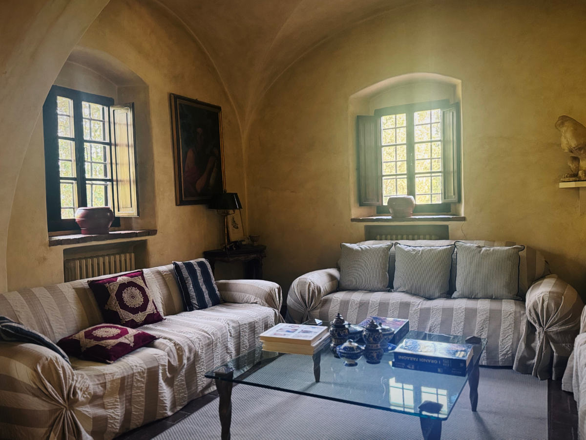 The interiors of Podere Gregorio are quite magical, set in the old medieval tower. podere-gregorio9